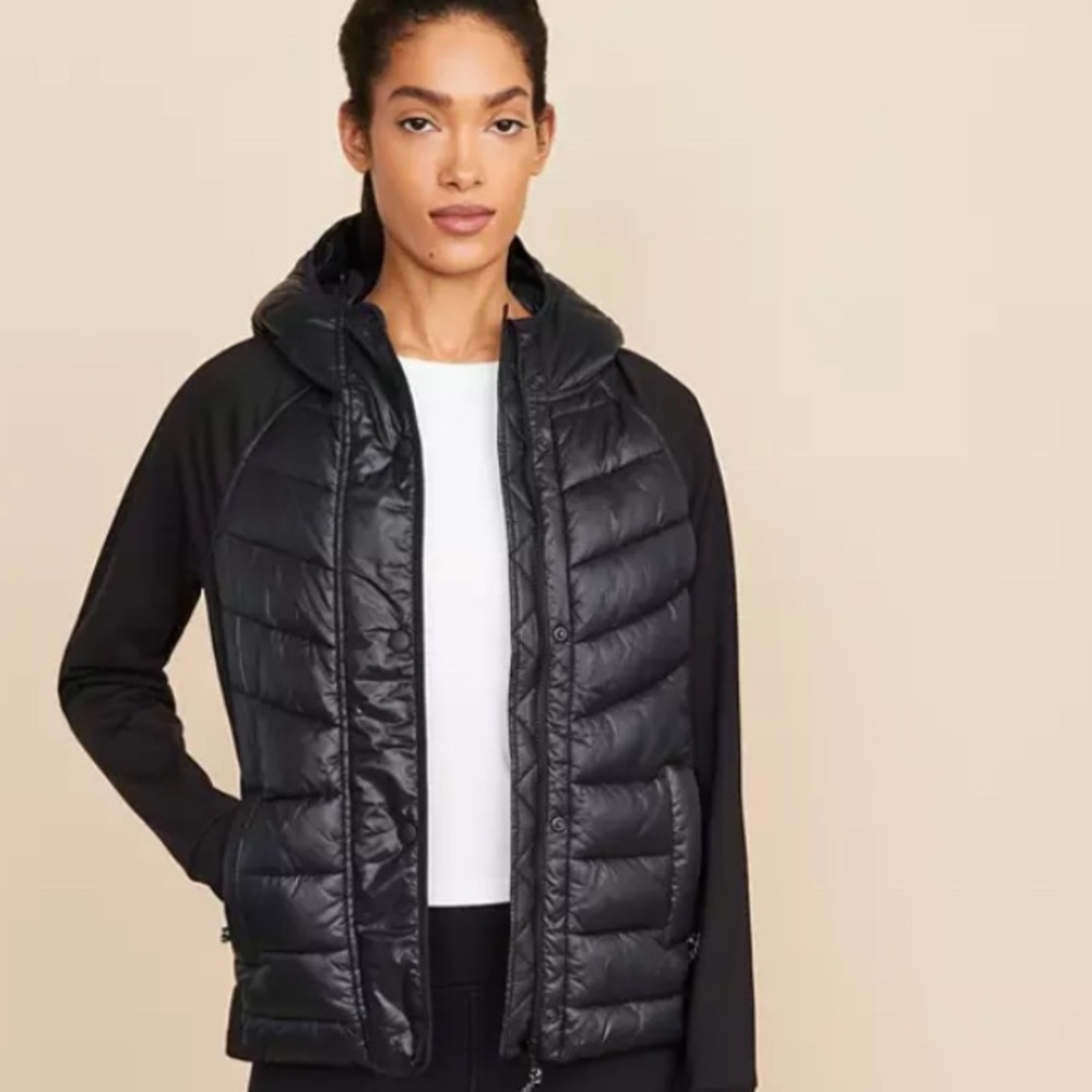 Lou & Grey hooded puffer jacket